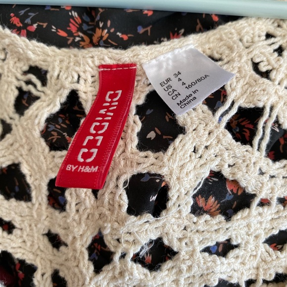 H&M Crochet Tunic Tank - Picture 3 of 3